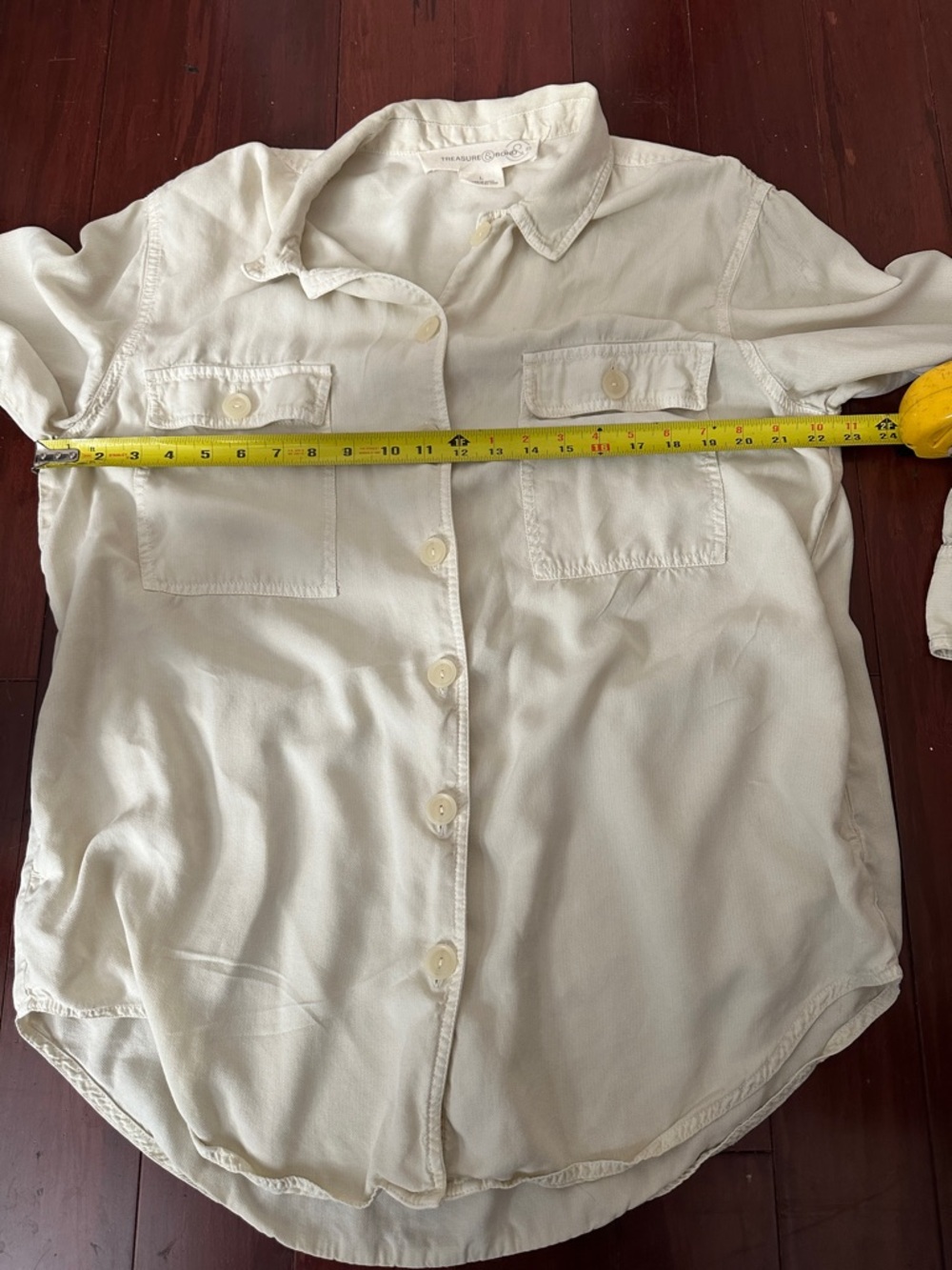 Thread & Supply Off-White Button-Front Utility Shacket Size Large - Picture 13 of 13